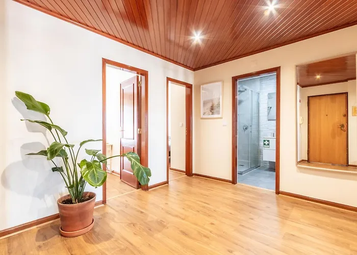 شقة Ericeira Beach Apartment