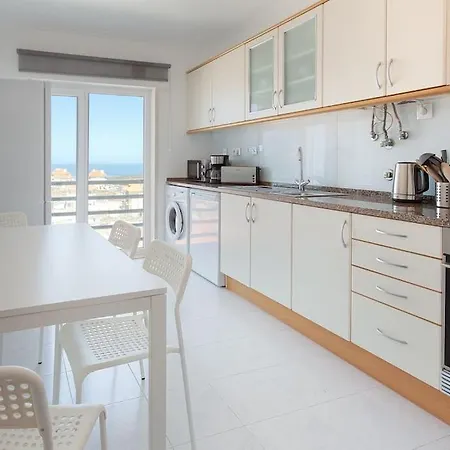 Apartamento Ericeira Beach Apartment *