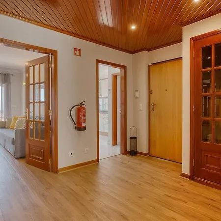דירה Ericeira Beach Apartment *