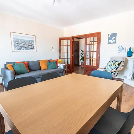 Ericeira Beach Apartment Апартаменты *