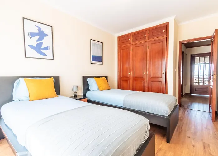 아파트 Ericeira Beach Apartment *