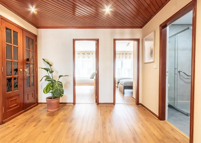Ericeira Beach Apartment 아파트 *