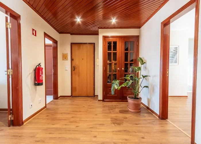 公寓 Ericeira Beach Apartment *